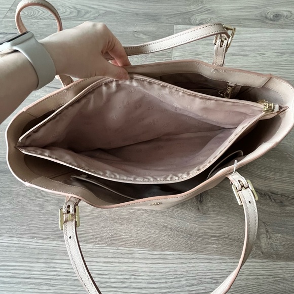 COPY - Tory Burch York Buckle Tote - Light Pink - Picture 3 of 10